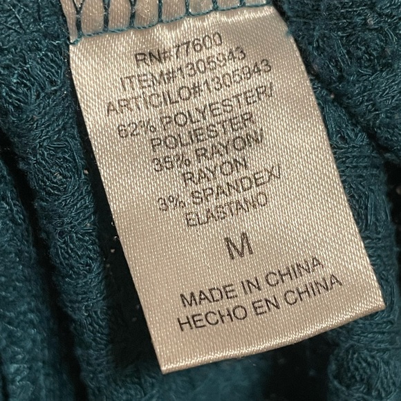 Chaser Teal Long Sleeve Knit Sweater Shirt With Buttons Size Medium Womens - Picture 7 of 7